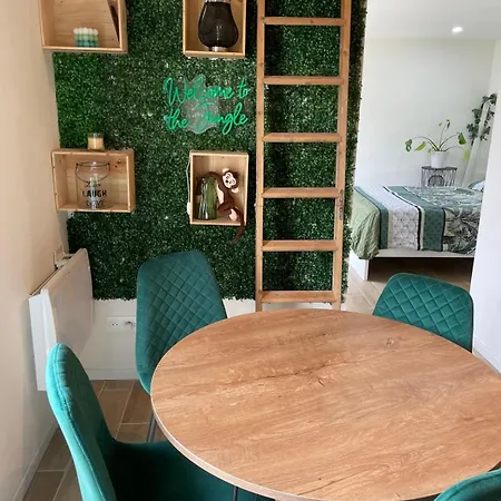 Holiday home La Jungle Saint-Nicolas-d'Aliermont